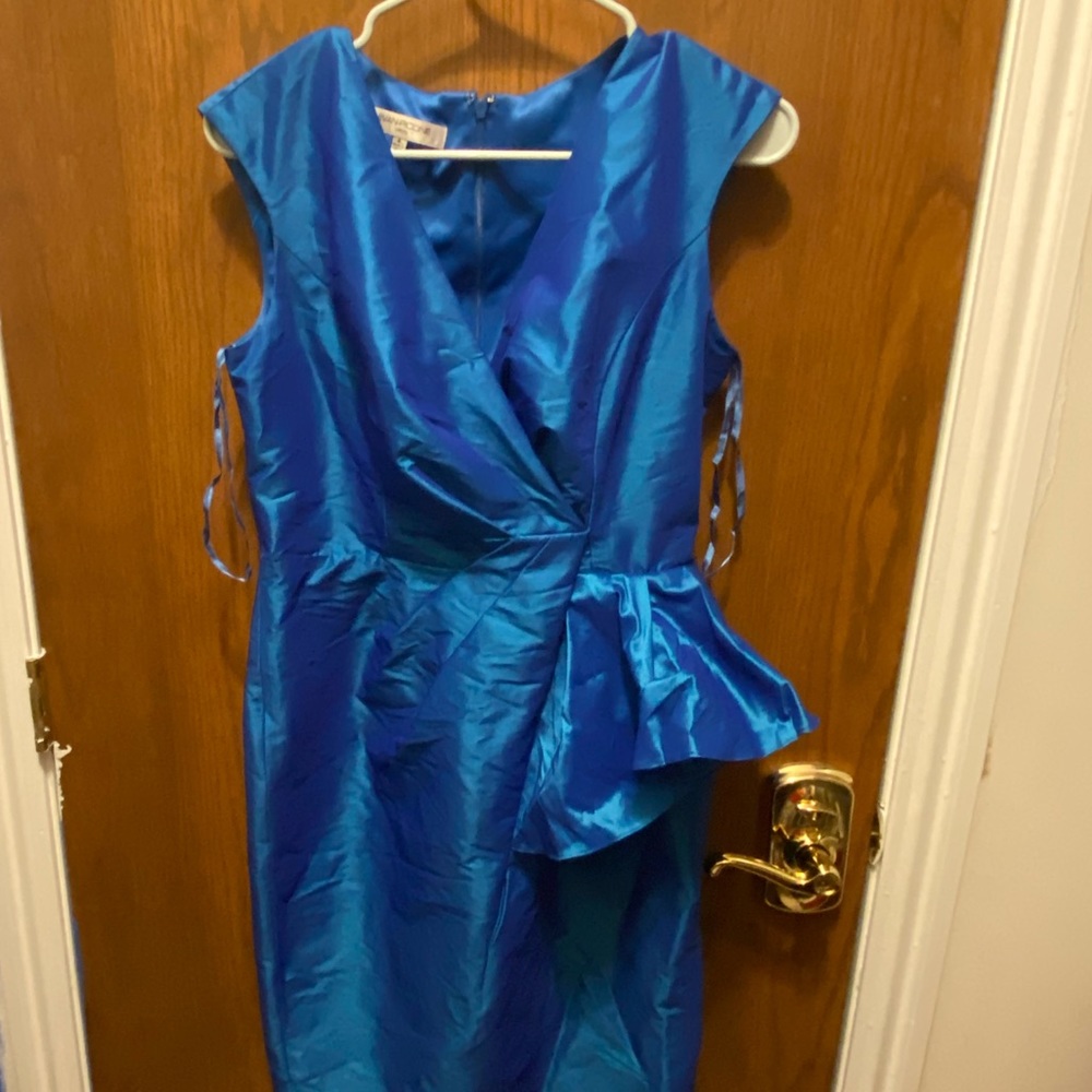 Evan Picone Taffeta Cocktail Dress - Perfect for Weddings!